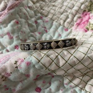 Elegant Black and Gold Diamond Pattern Bracelet